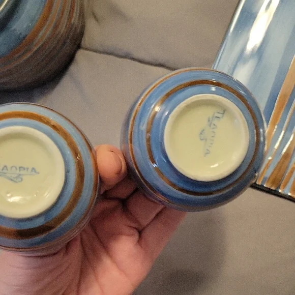 Teaopia Ceramic Tea Set with Bamboo Handle Set - Picture 7 of 9